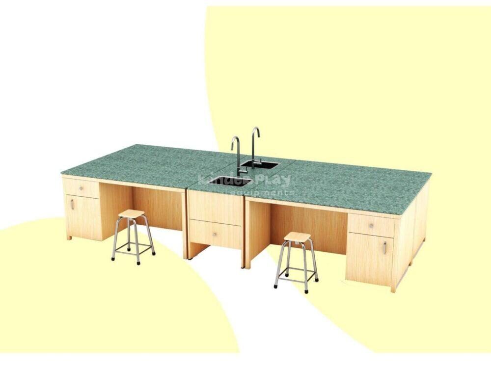 Image depicting Lab Desk
